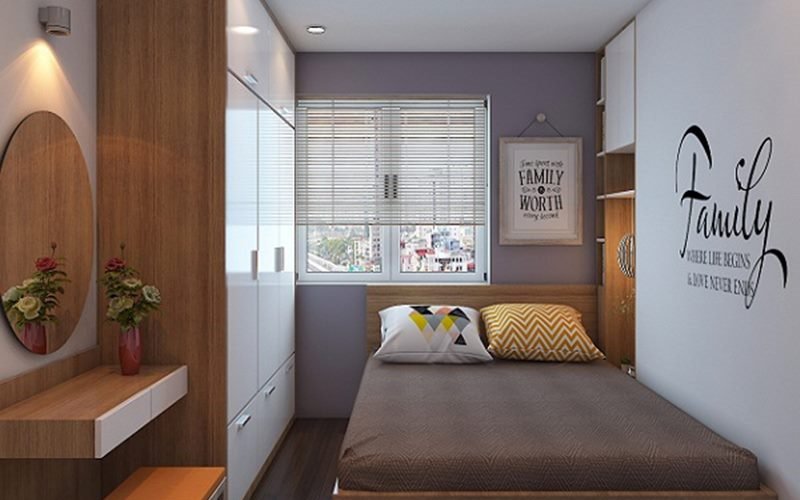  Kê một chiếc giường sát tường nhà hoặc trong một góc phòng sẽ phong tỏa mọi nguồn năng lượng thịnh vượng khi bạn đang say ngủ. Thêm nữa, việc kê giường sát tường có thể gây hại đến mối quan hệ trong gia đình.
