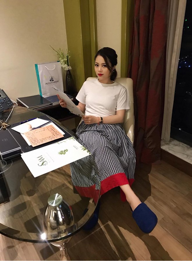 4 mẹ bỉm sữa mát tay kiếm tiền: amp;#34;Thất nghiệpamp;#34; ở nhà quay video cũng mua được ô tô - 5