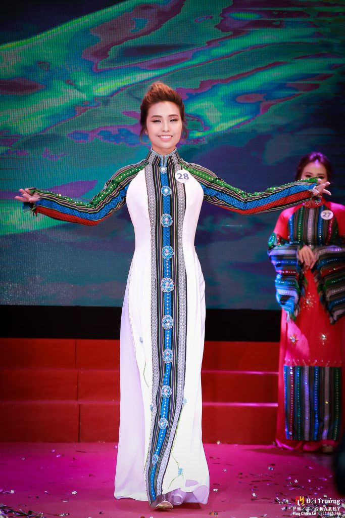 Ngôi vị Á hậu Người đẹp công sở 2019 chính thức xướng tên thí sinh Linda Nguyễn - 5