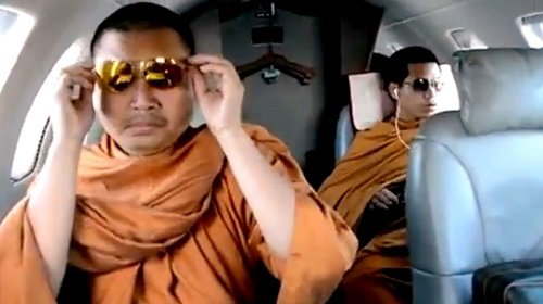 4 su thay tai tieng voi cuoc song xa hoa: lo anh nhay cam; bi to "ga tinh" phu nu - 1