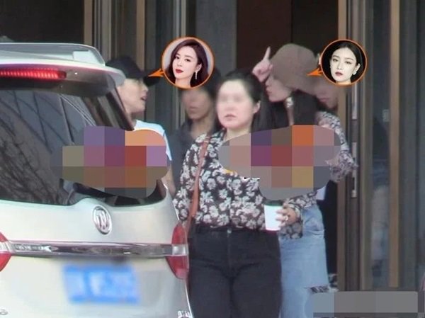 Châu Tấn là tri kỷ của Trần Khôn nhưng người phụ nữ bên cạnh anh lúc này không phải cô - 4