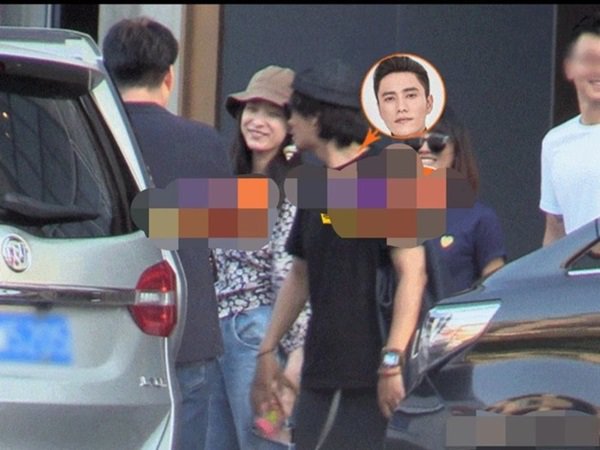 Châu Tấn là tri kỷ của Trần Khôn nhưng người phụ nữ bên cạnh anh lúc này không phải cô - 5