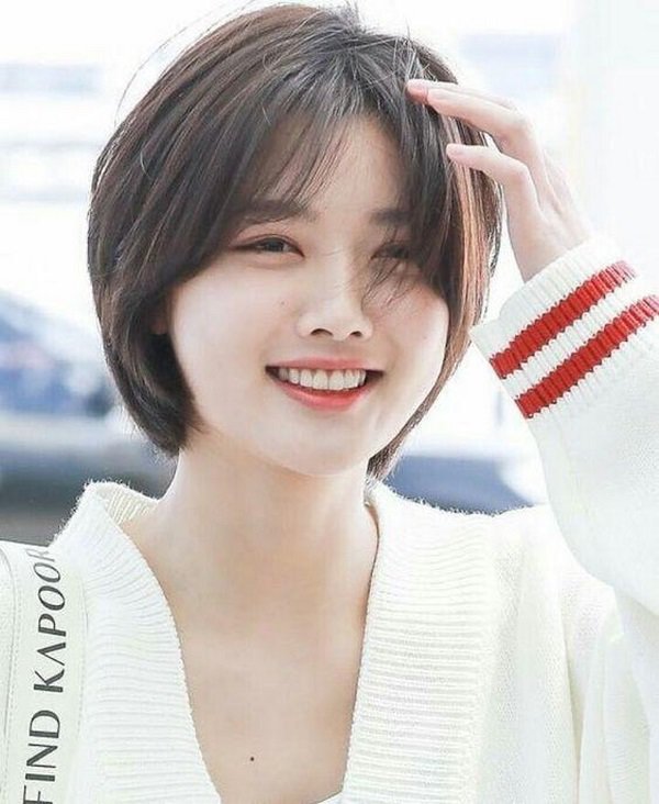 cat phang mai toc dai da gan bo nhieu nam, lam vy da khien fans suyt khong nhan ra - 11