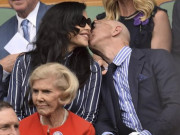 Làm vợ - Người phụ nữ 50 tuổi khiến tỷ phú giàu nhất thế giới bỏ vợ, công khai hôn giữa đường