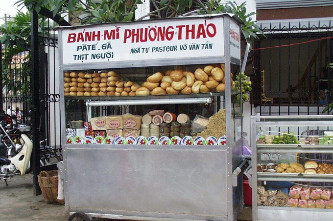 Khách Tây chọn 10 tiệm bánh mì ngon nhất Sài Gòn - 3