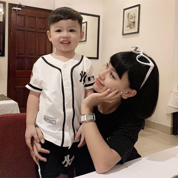 Mới hơn 3 tuổi, quý tử nhà DJ Tít đã thường xuyên được mặc sành điệu chẳng thua người lớn - 1