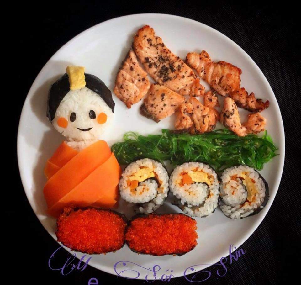Đĩa cơm với tạo hình dễ thương thế này đảm bảo sẽ khiến bé ăn ngon lành