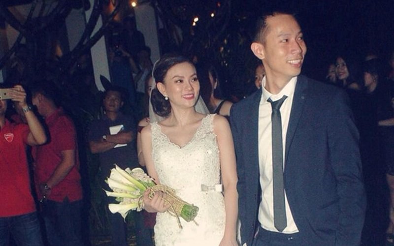 Thu Thủy và bạn trai doanh nhân kết hôn bí mật vào năm 2014. Cặp đôi đã có 13 năm gắn bó trước khi quyết định về chung nhà.
