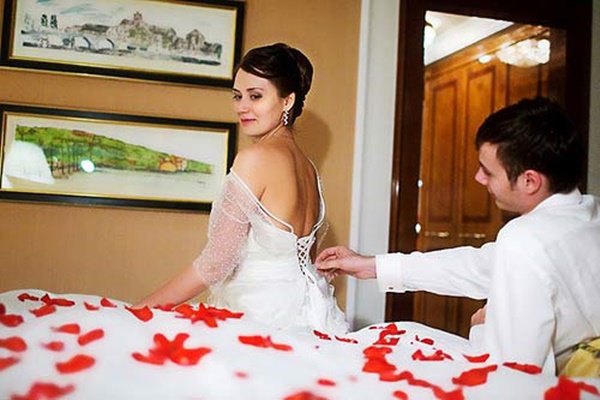 Tuyệt chiêu giúp tân hôn hoàn hảo, chàng 1 đêm rạo rực cả đời say đắm - 2