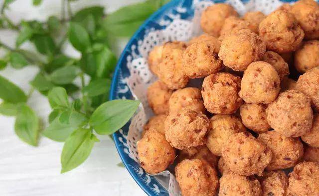 Con dâu thò tay bóp nát đậu phụ, mẹ chồng nổi giận, lúc nhìn mâm cơm thì ngượng chín mặt - 6