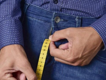 Người yêu lần lượt chia tay vì cậu nhỏ quá bé, chàng trai ôm hận tìm bác sĩ cầu cứu