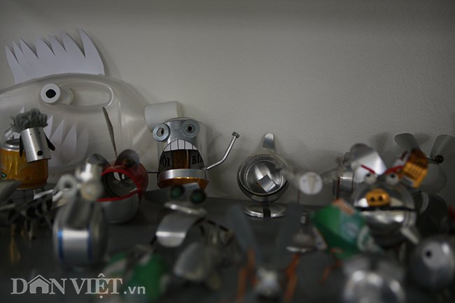 Được biết mỗi sản phẩm làm ra, Nghĩa mất khoảng 15 - 30 phút, có sản phẩn cầu kỳ thời gian hoàn thành lên đến vài tuần. Ý tưởng để chàng trai 9X làm ra những món đồ này là từ phim ảnh và trải nghiệm ngoài thực tế.