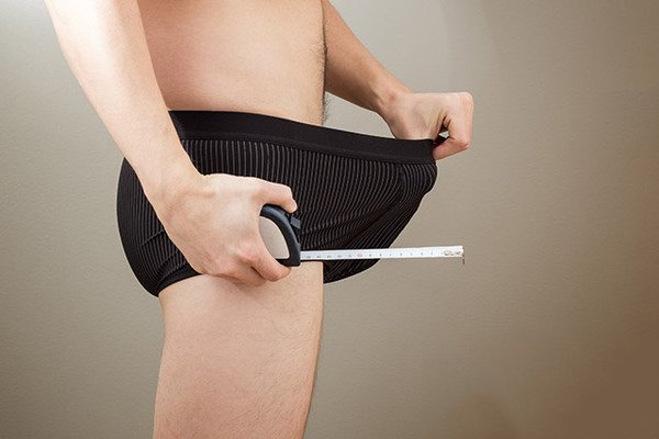 Chàng trai 28 tuổi không dám yêu vì amp;#34;cậu nhỏamp;#34; chỉ bằng đứa trẻ, đi khám mới biết lý do - 2