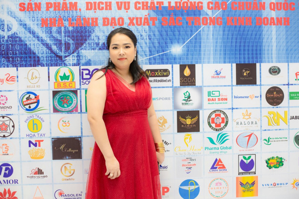 CEO Lê Kiều Trang vinh dự đưa mỹ phẩm Chan Hasu ghi danh cùng lúc hai giải vàng - 4