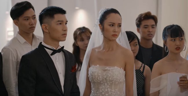 Sau scandal lộ amp;#34;ảnh nóngamp;#34;, Ngọc Thanh Tâm giả bụng bầu đi phá đám cưới - 2