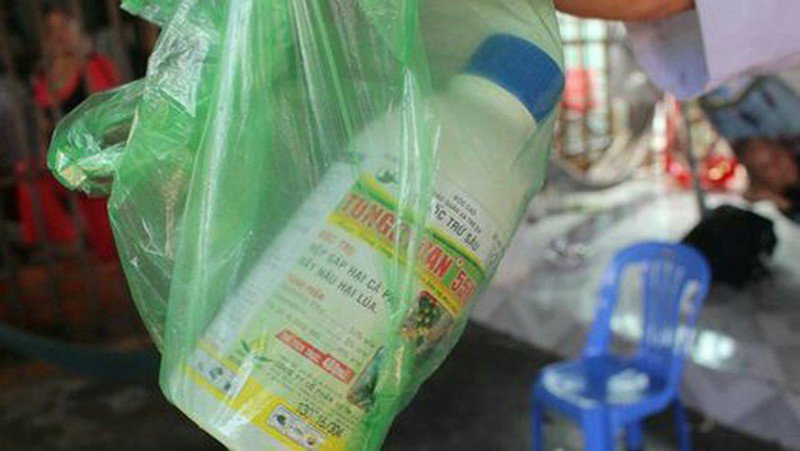 Bi kịch sau bản án tử hình cho người bố đầu độc 2 con vì không cùng ADN - 1