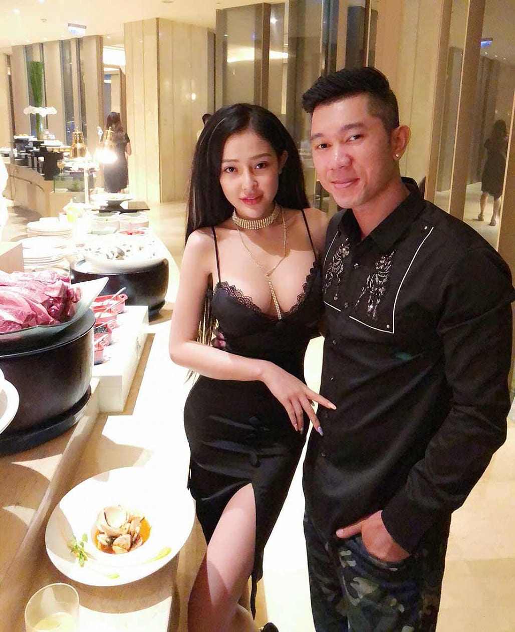 Đâu chỉ ngủ chung giường sau chia tay, Ngân 98 - Lương Bằng Quang còn mặc đồ đôi cơ mà! - 8