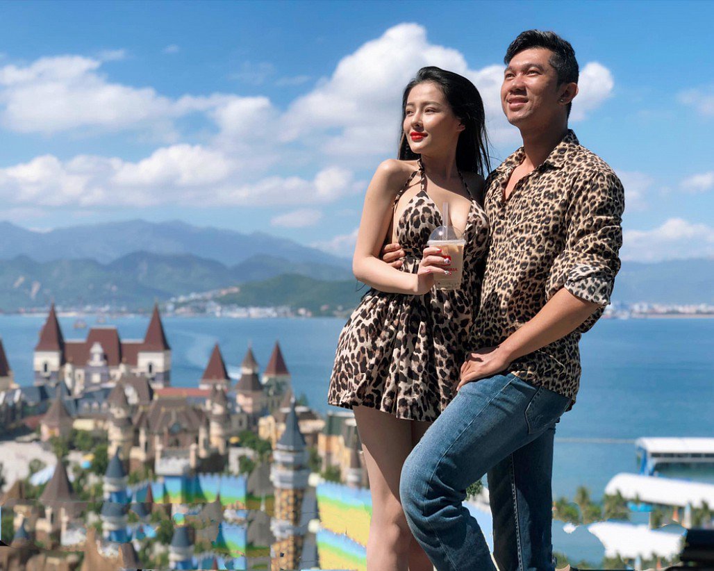 Đâu chỉ ngủ chung giường sau chia tay, Ngân 98 - Lương Bằng Quang còn mặc đồ đôi cơ mà! - 10