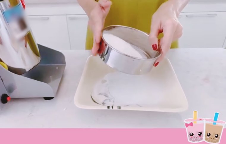 Thủy Tiên làm trà sữa cho chồng con, fan hỏi mua cô liền đáp: amp;#34;Chị đẹp nên sữa chị đắtamp;#34; - 10