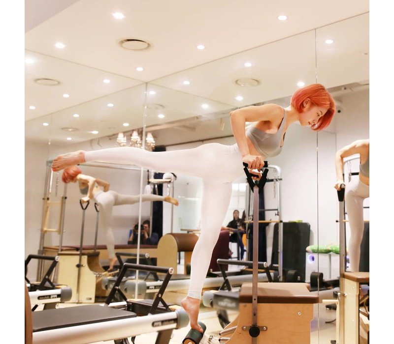 Đúng với nickname hotgirl phòng gym, Shim Euddeum đã dành không ít thời gian tại phòng gym để tập luyện, cải thiện vóc dáng.
