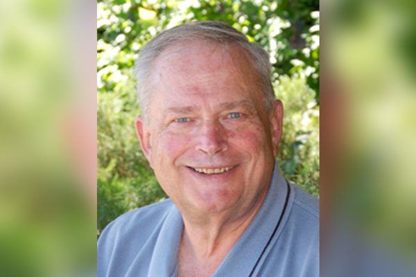 Mẹ đi thụ tinh nhân tạo, 38 năm sau con gái hốt hoảng phát hiện về người cha - 3