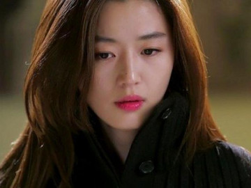 Chồng ú ớ gọi tên tình cũ trên giường, vợ âm thầm lên kế hoạch và 6 tháng sau...