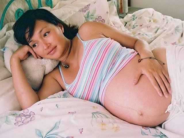 Thực phẩm cực độc với mẹ bầu, tránh cho xa kẻo hại cả hai mẹ con