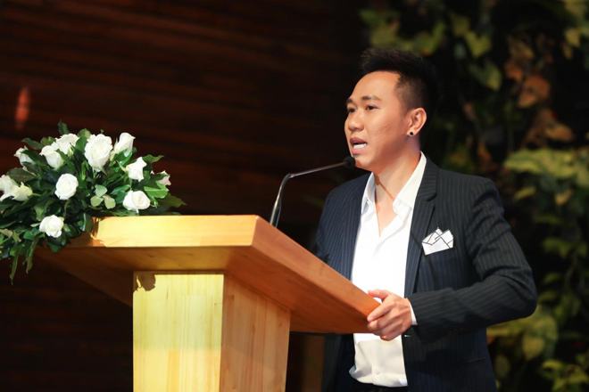 dien vien anh duc lan san lam giam doc truyen thong giua doanh nghiep va nghe si - 5