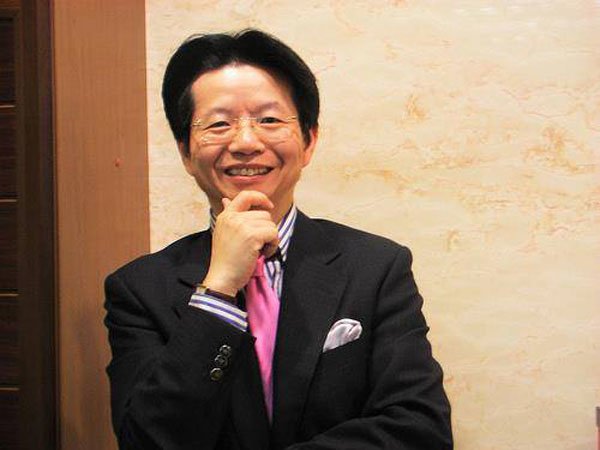 cap doi "than mat" cuong nhiet khien bao cao su rach 3 manh phai cau cuu bac si - 3