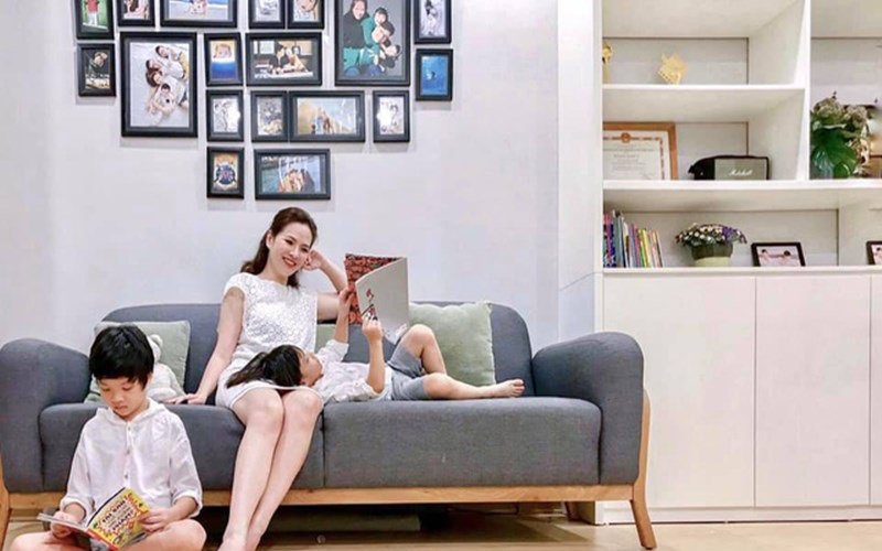 Hiện tại, vợ chồng Đan Lê đang có cuộc sống viên mãn trong một căn hộ ở Hà Nội.
