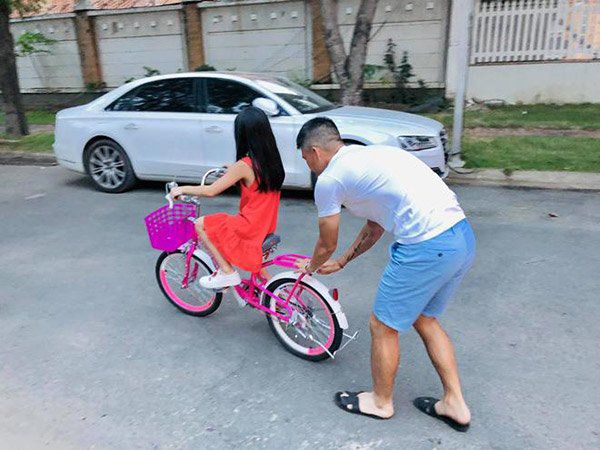 7 năm vẫn giấu nhẹm mặt con, Công Vinh giờ mới kể: amp;#34;Tiên sinh Bánh Gạo khó khăn lắm!amp;#34; - 2