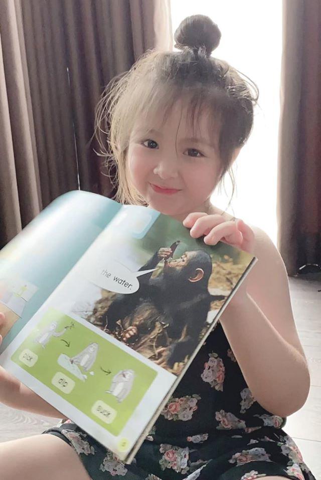 Elly Trần lâu lắm mới khoe hình con, Cadie Mộc Trà giờ xinh như thiếu nữ - 6