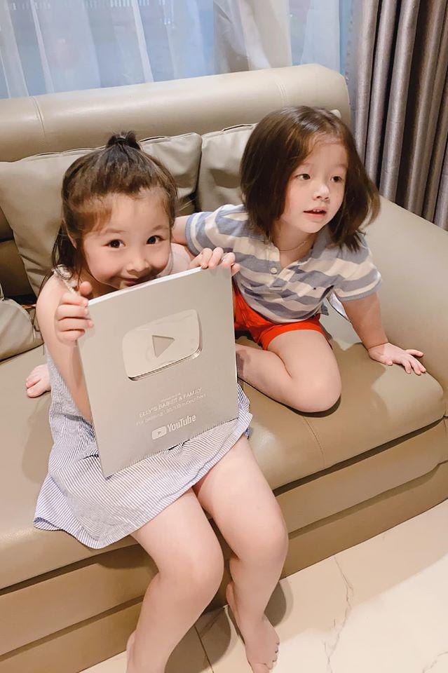 Elly Trần lâu lắm mới khoe hình con, Cadie Mộc Trà giờ xinh như thiếu nữ - 1