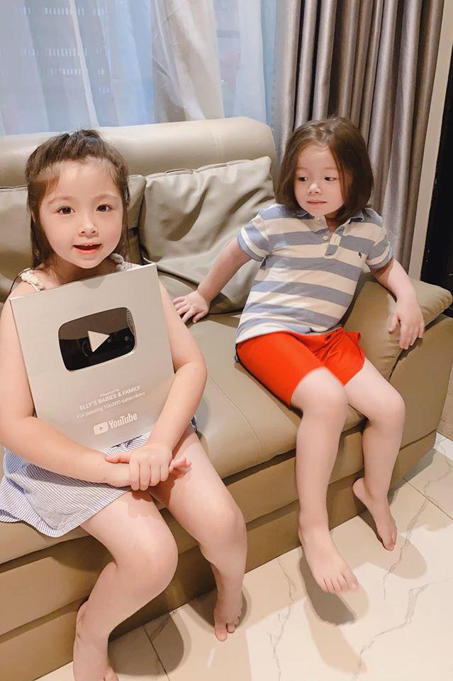 Elly Trần lâu lắm mới khoe hình con, Cadie Mộc Trà giờ xinh như thiếu nữ - 2