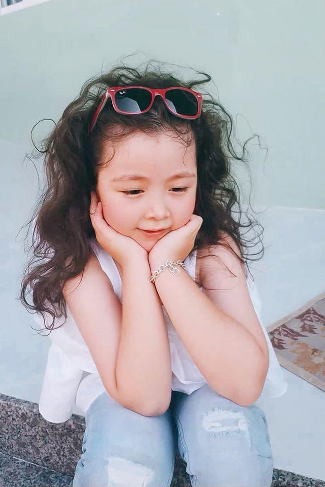 Elly Trần lâu lắm mới khoe hình con, Cadie Mộc Trà giờ xinh như thiếu nữ - 11