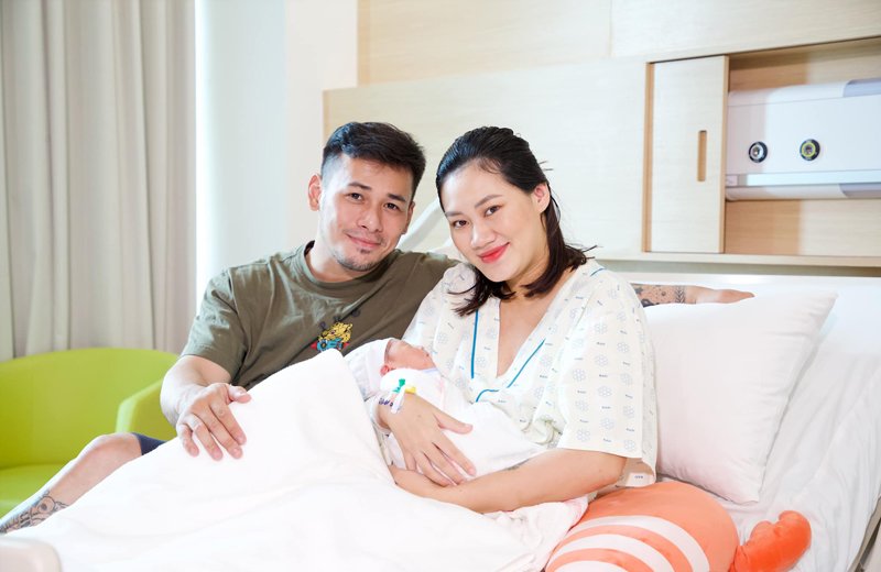Ngày 18/8/2019, Pông Chuẩn hạ sinh con thứ 2 thành công. Cô cho biết dù sinh mổ lần 2 nhưng ca sinh nhẹ nhàng và thuận lợi hơn lần đầu. 
