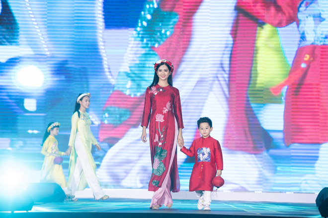 Bùng nổ cảm xúc trong đêm nhạc “The Color Queen” - 3