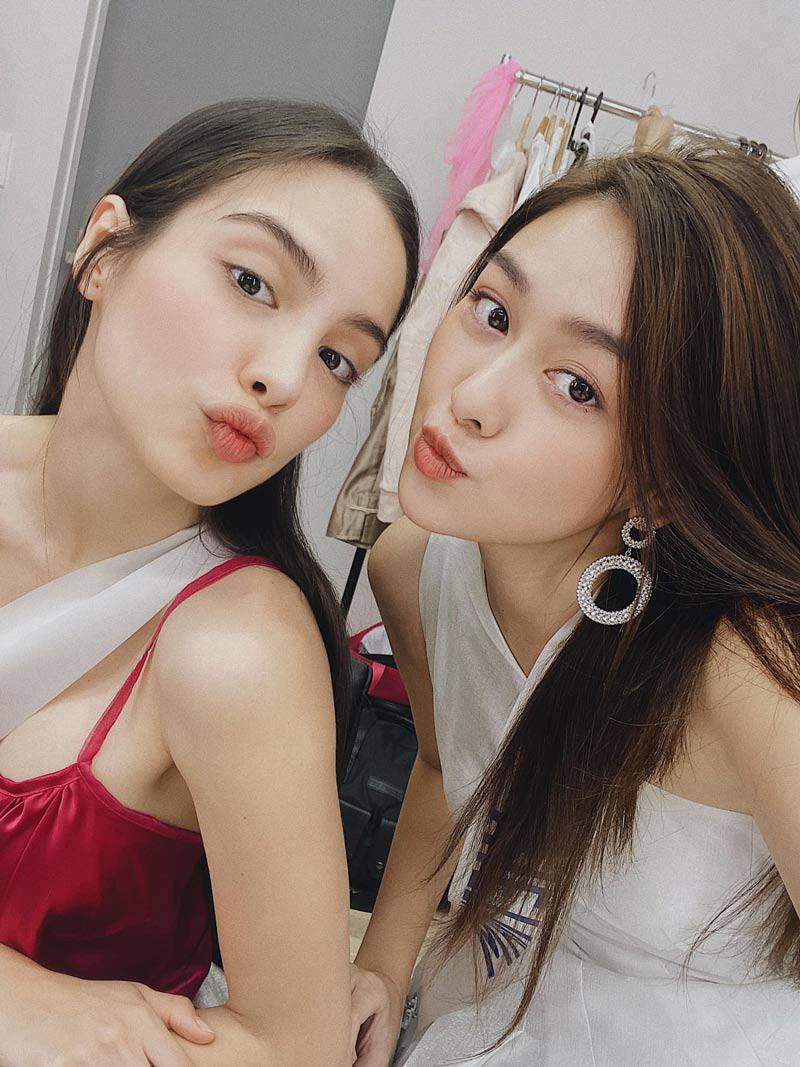 Sau khi đoạt giải trang phục dân tộc đẹp nhất, Tường San vào TOP 8 MI 2019 - 8