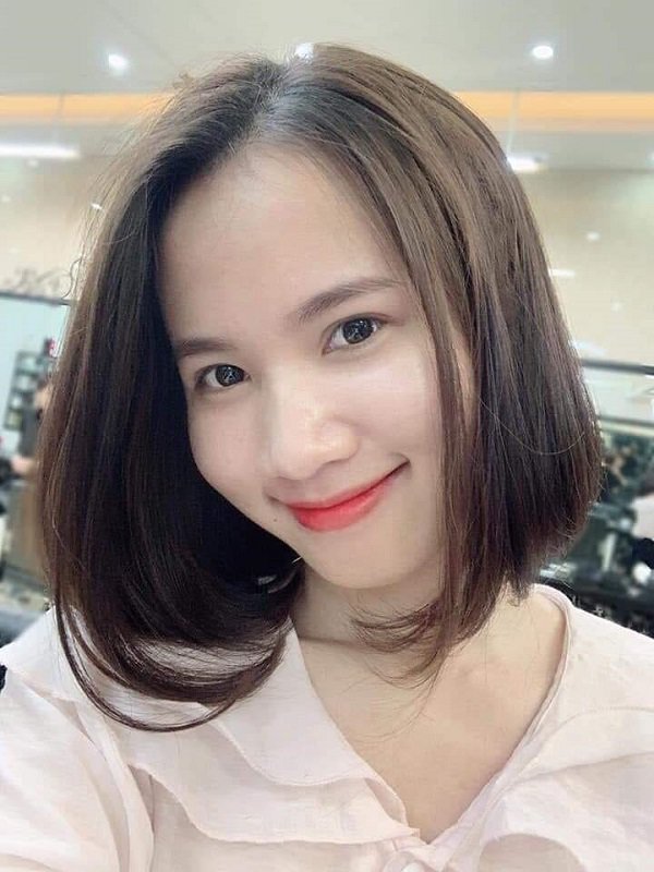Nữ sinh xinh đẹp gặp tai nạn nguy kịch khi đi làm thêm: Tâm sự đau xót của người mẹ - 1