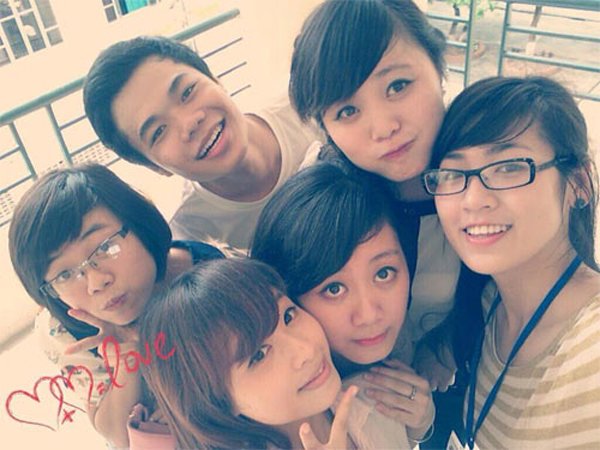 Với chiều cao amp;#34;khủngamp;#34;, 10 năm trước Á hậu Tú Anh đã nổi bật dù chỉ diện đồ học sinh - 9