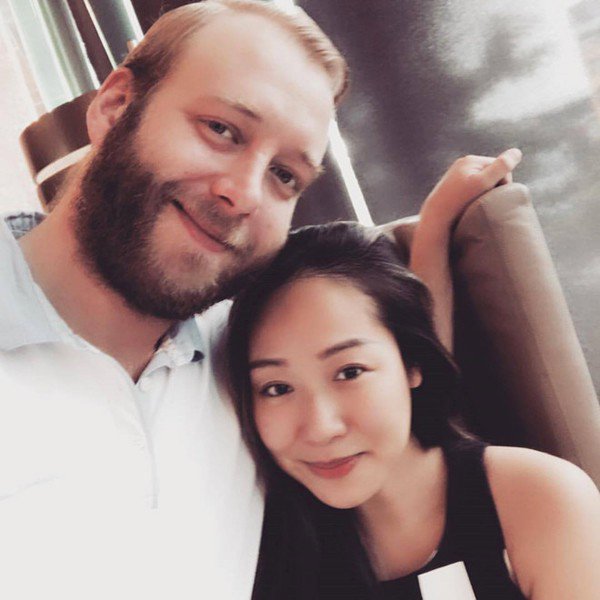 Hoa hậu gia thế khủng nhất VN mang bầu ngủ ngồi suốt 4 tháng, sinh xong vẫn đẫy đà - 1