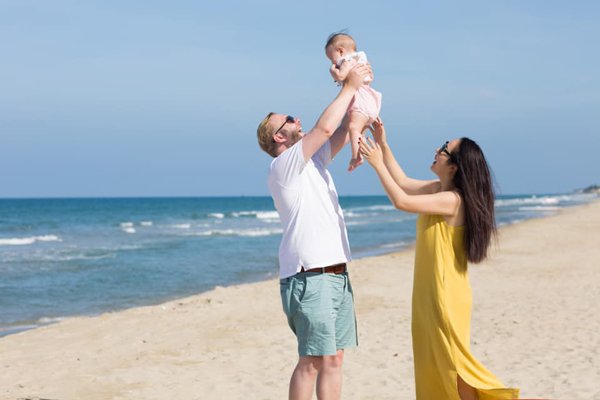 Hoa hậu gia thế khủng nhất VN mang bầu ngủ ngồi suốt 4 tháng, sinh xong vẫn đẫy đà - 2