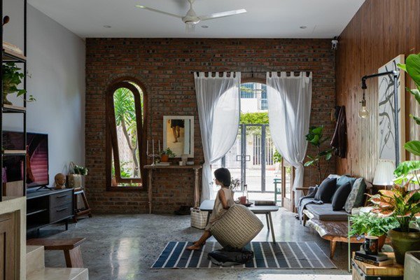 Nhà mặt tiền để mộc như tác phẩm nghệ thuật bị amp;#34;thôi miênamp;#34; ngay khi nhìn - 2