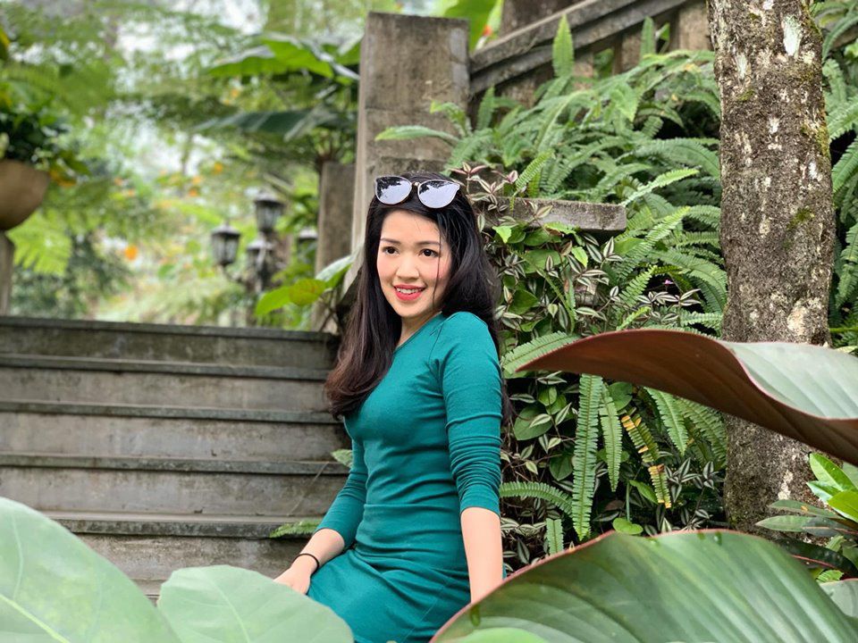 Mẹ HN tự tay cắm hoa cưới đón dâu, mọi người ai cũng khen đẹp, thi nhau nhờ cắm hộ - 1