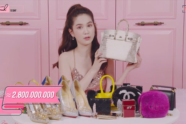 Ngọc Trinh, Phượng Chanel bạo tay sắm hàng hiệu tiền tỷ, mặc thả ga chẳng lo amp;#34;người taamp;#34; - 9