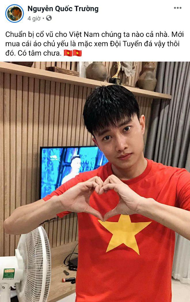 Việt Nam 1-0 UAE: Hoài Linh amp;#34;hờnamp;#34; không được lên TV, Bảo Anh amp;#34;cởi hếtamp;#34; ăn mừng - 6