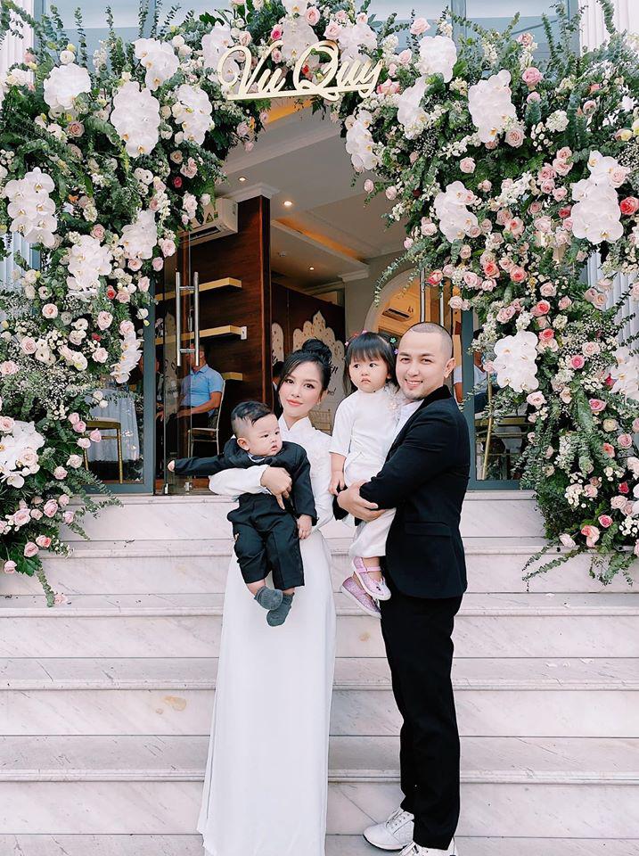 Bé gái từng được Bảo Thy bế, ngủ chung giường giờ xuất hiện trong đám cưới cô cực dễ thương - 3