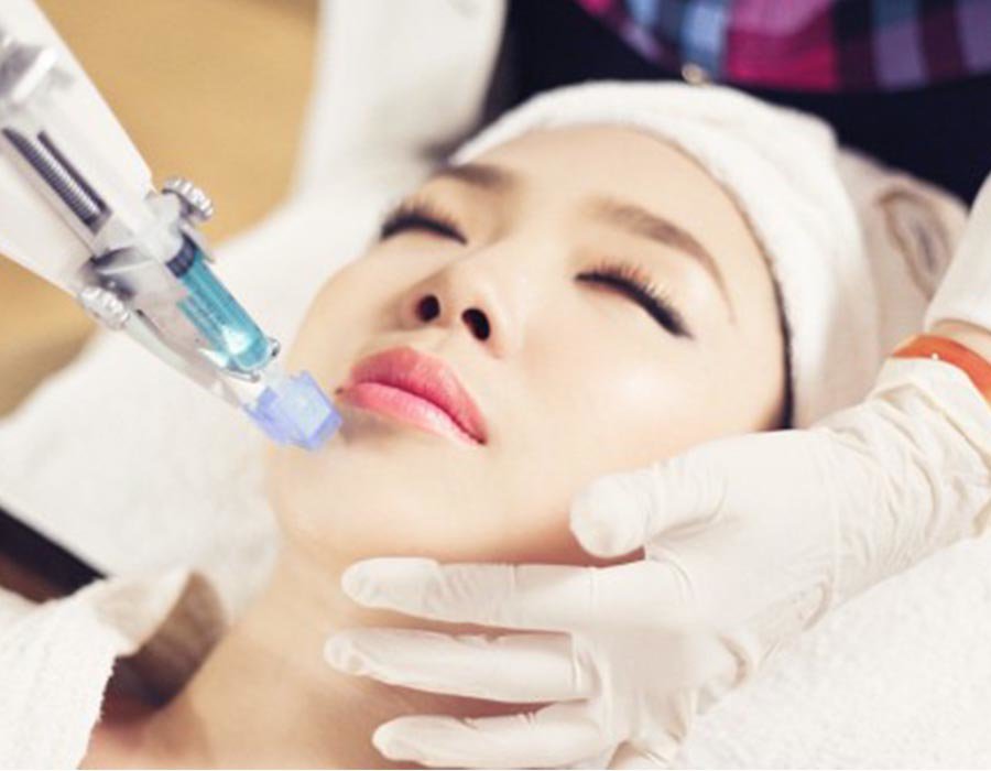 Gấp lắm rồi, muốn da trắng bật tông mùa cuối năm, chị em cần áp dụng ngay lộ trình này - 11