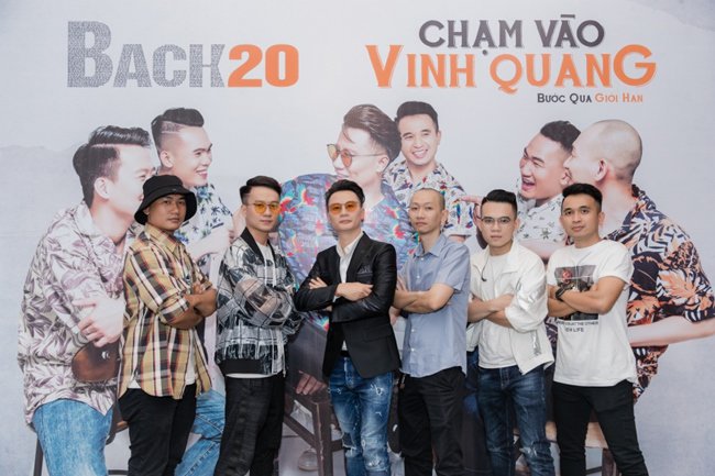 Hoàng Bách: amp;#34;Vợ cũng nổi loạn mới chịu đựng được tôi, con giỏi quá không biết phải con mình khôngamp;#34; - 9