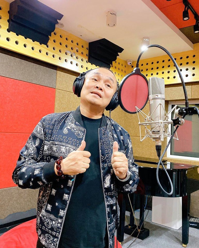 Danh hài Xuân Hinh: “60 năm cuộc đời, tôi vẫn muốn làm kẻ chọc cười dân dã” - 2